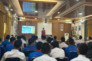 Antisipasi Kebakaran dan Banjir, PLN Edukasi Pelajar SMKN 34 Jakarta